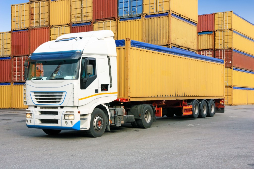 4 Tips for Finding the Best Trucking Jobs