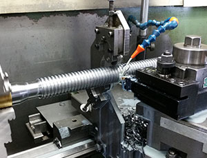 The Benefits of CNC Machining Services