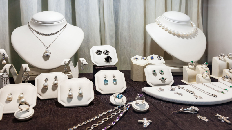 Make a Statement with Gorgeous Custom Design Rings Today