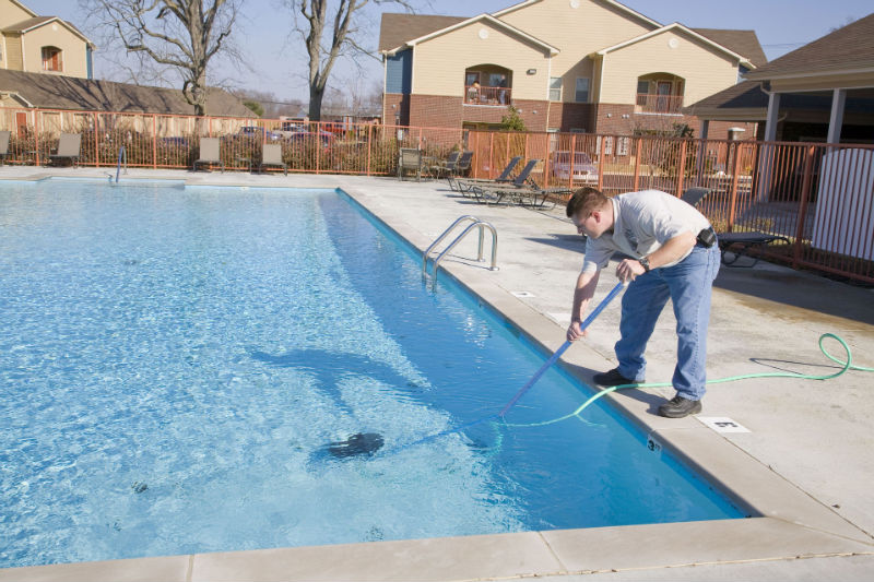 How to Handle Gunite Repair in Long Island, NY