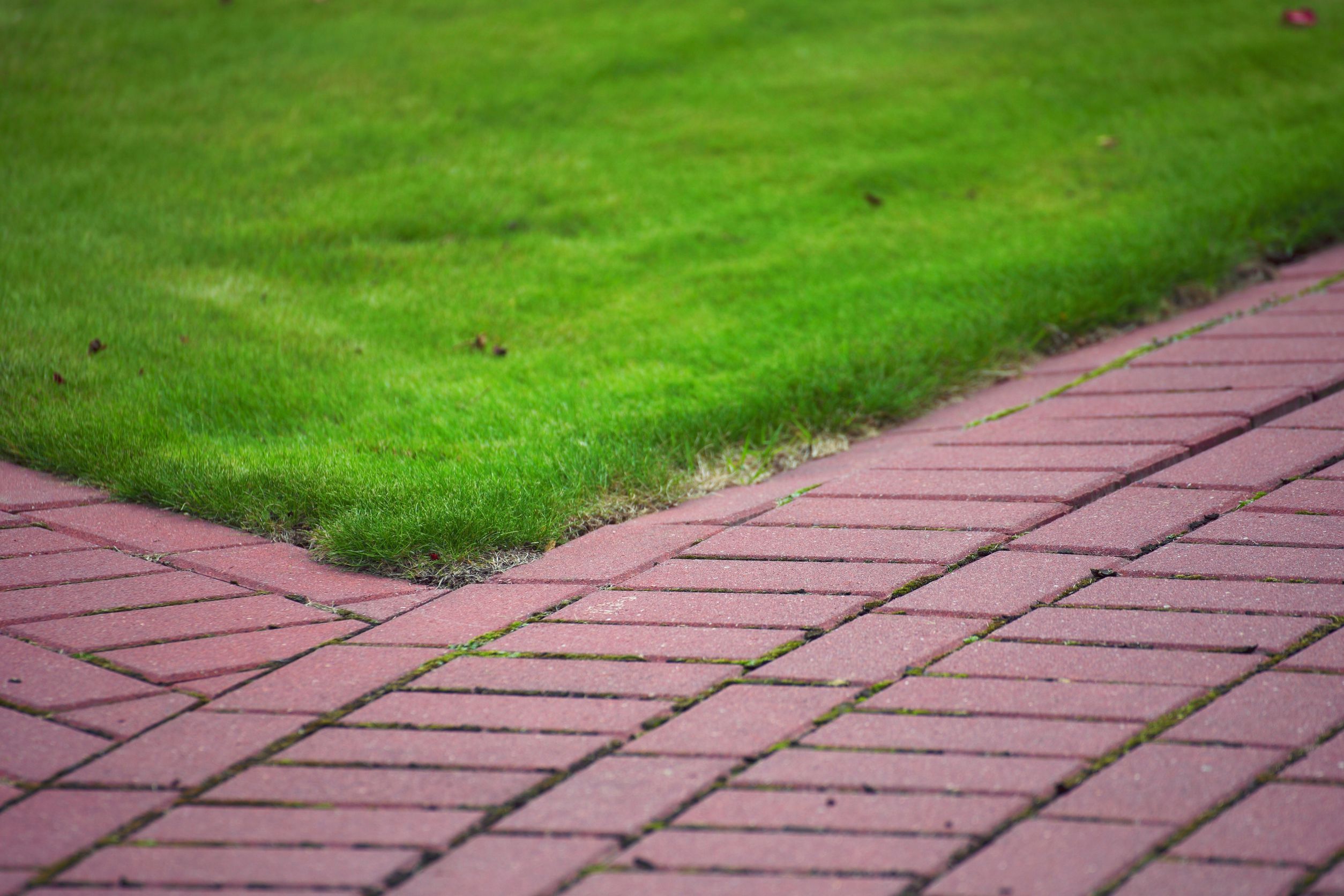 Benefits for Property Managers Using Commercial Asphalt Paving Contractors Bonney Lake WA