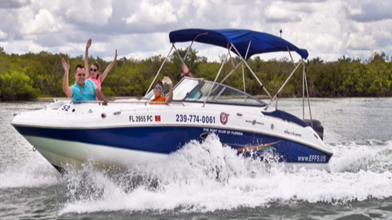 Professional Boat Rentals in Naples, FL Offer Something for Everyone
