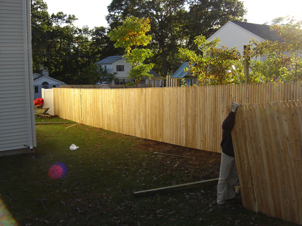 4 Great Reasons To Consider Installing Backyard Fencing In Nassau County