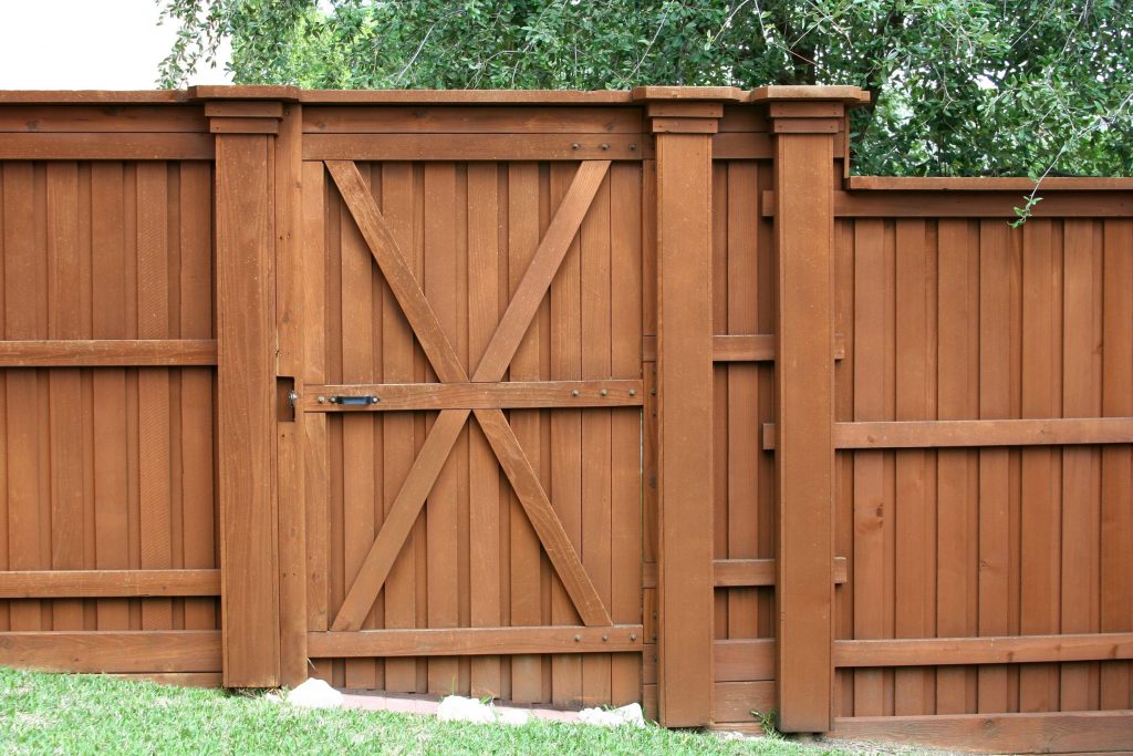 How to Make the Home Fence Replacement in Christiansburg, VA Process Easier