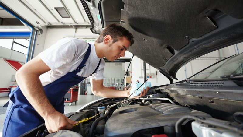How to Find the Right Auto Repair Service for You in Redding, CA
