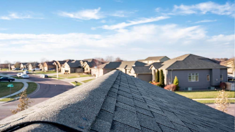 Key Benefits of Hiring a Commercial Roofing Contractor in Toledo OH for Repairs