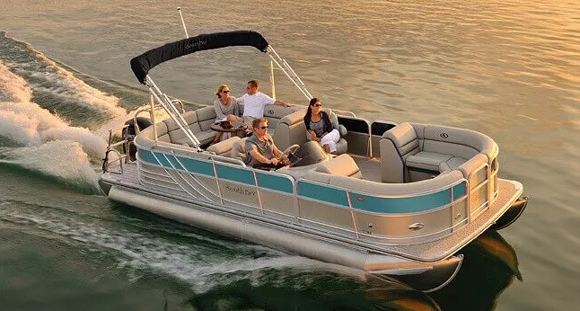 Why You Need to Have Your Boat Professionally Cleaned in Phoenix, AZ