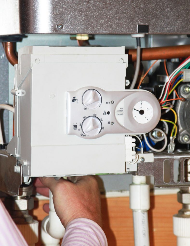 Why an Electric Tankless Water Heater Is a Good Investment in Charlotte, NC