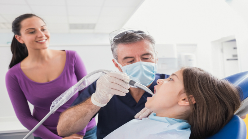 Factors Influencing Dental Implant Cost in Chicago