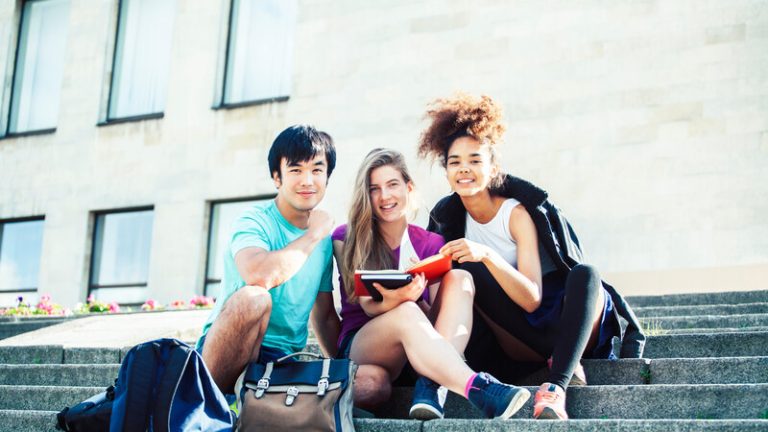 The Many Features You’ll Discover With Off-Campus Student Apartments
