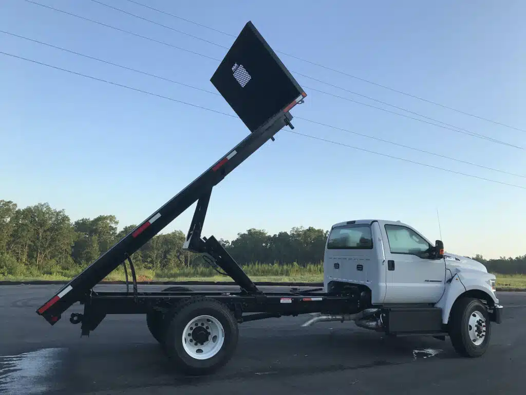 Maximizing Operational Efficiency with a Flatbed Truck Body in Georgia