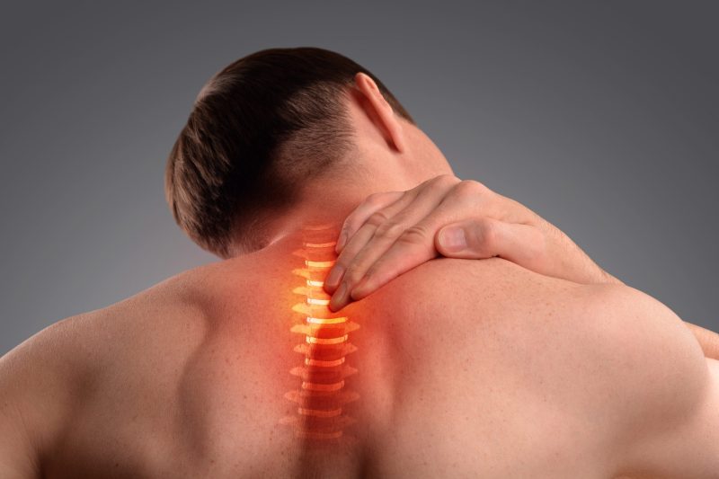 Simple Ways to Relieve Shoulder Pain Sarasota FL Residents Can Try at Home