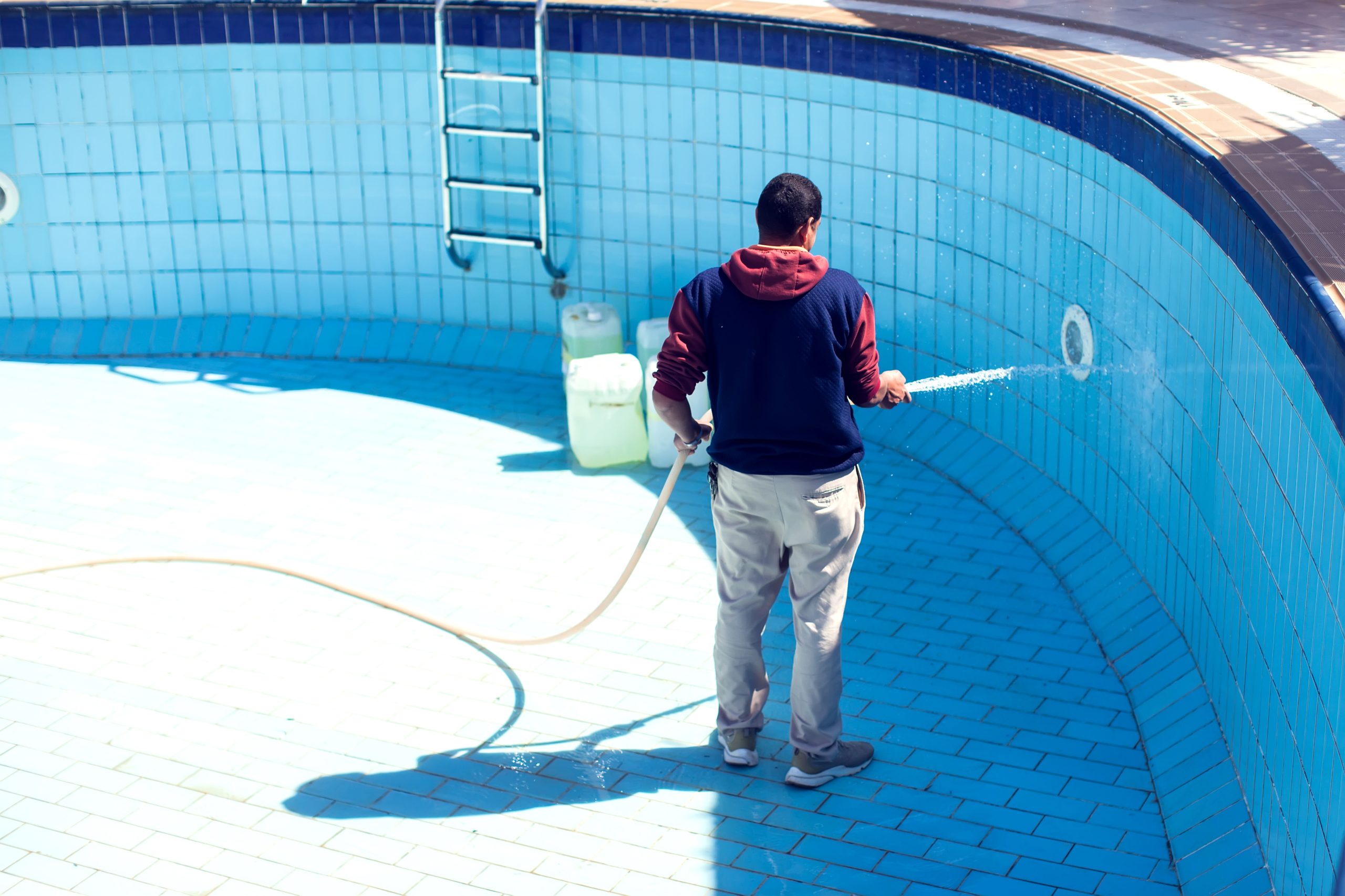 Pool Acid Washing: Restore Your Pool’s Beauty in Peoria, AZ with Vistancia Premier Pools