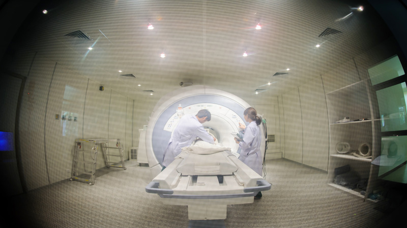 Advanced diagnostics made simple with mobile MRI imaging