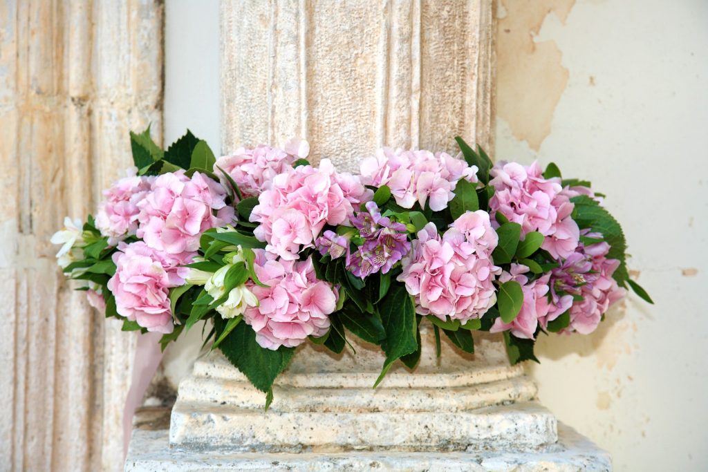 Flower Delivery in Blaine, MN: A Perfect Way to Celebrate Life’s Special Events
