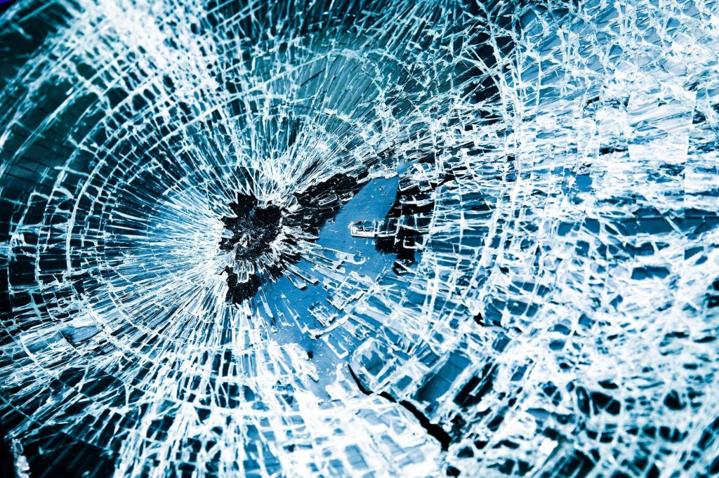 Flawless Windshields, Safer Journeys – Auto Glass Replacement in Gresham, OR