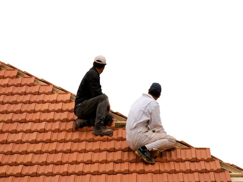 Save Money on Repairs With a Roofing Company Kalamazoo MI Homeowners Trust