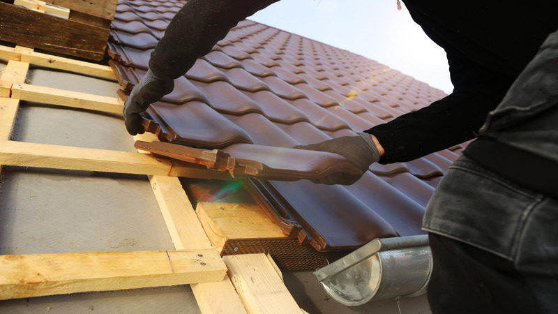 Ensure Lasting Results Working with a Roofing Company Near Waunakee, WI