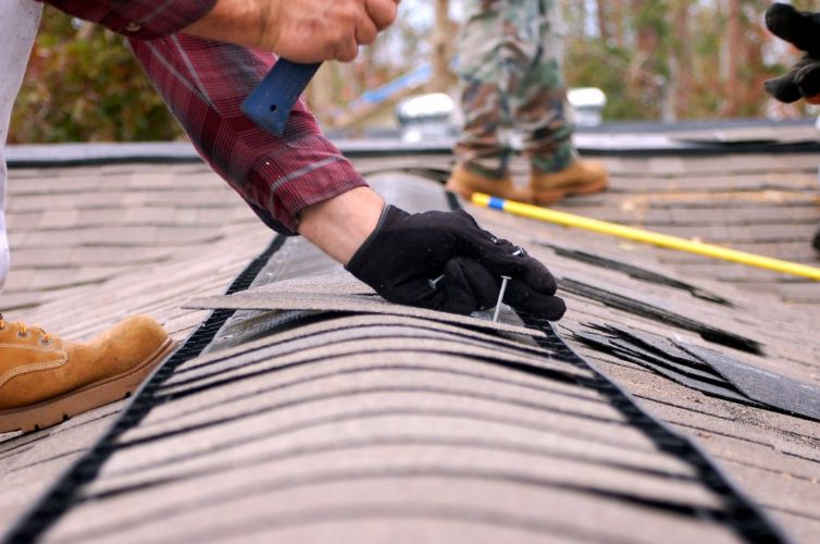 The Cost of Asphalt Roof Replacement in Surprise, AZ: What to Expect