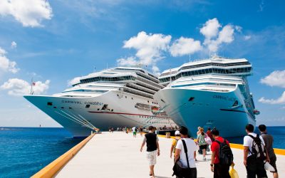 Experience unforgettable vacations with private boat rental Gold Coast adventures for families