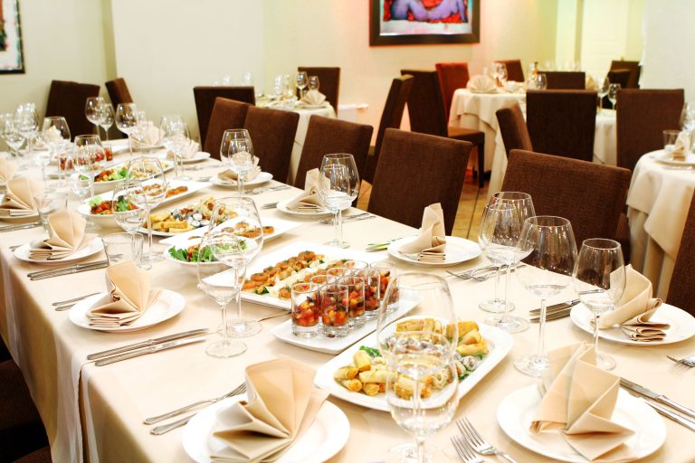Foodies will love these cool places to eat in Jersey City for casual dining experiences