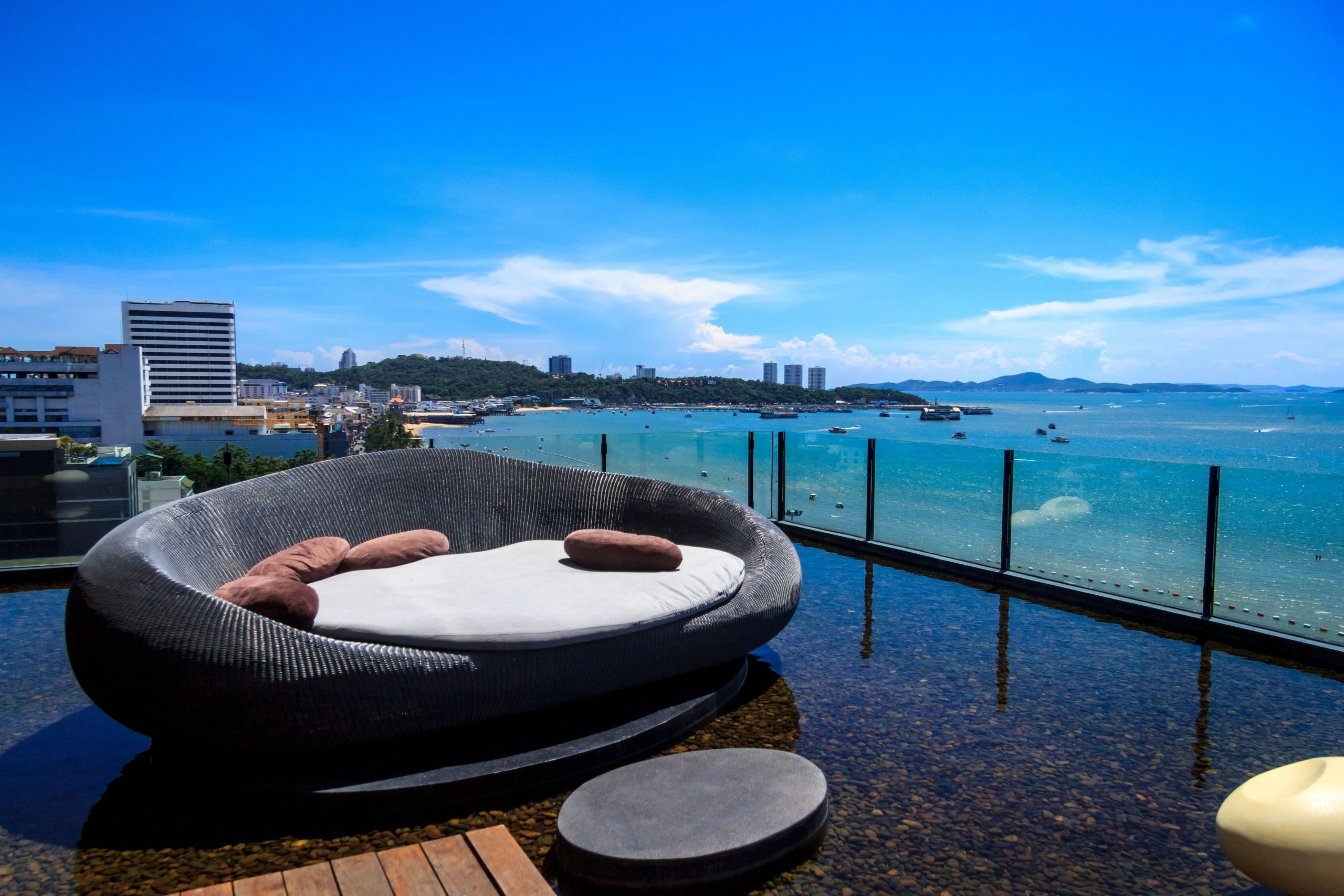 Create the perfect outdoor space with a Deckbuilder in Highlands Ranch, CO, for lasting durability