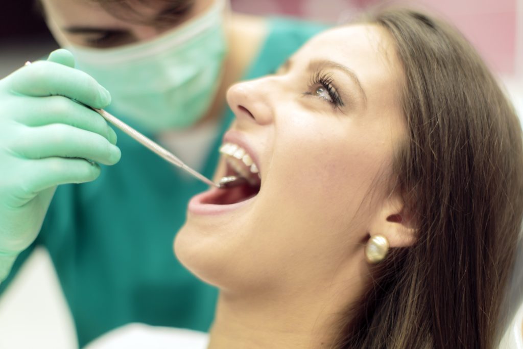How Dentists in Nashville, TN Can Help You Achieve a Brighter and Healthier Smile