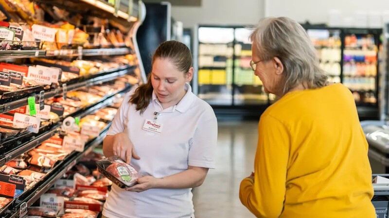 Experience fresh flavors at deli smiths station, AL, and enjoy classic sandwiches