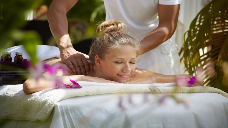 What to Expect From Booking a Salon Spa Near Me for Your Next Pampering Session