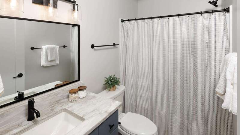Transform Your Space With Remodeling Bathroom Contractors Saint Paul MN Trusted By Locals